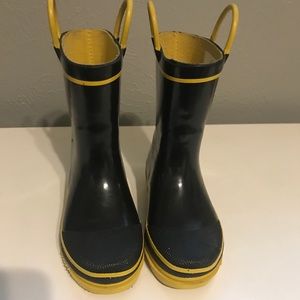 Toddler rain boots- navy blue